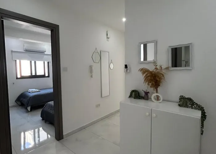 Sia-serenity Finikoudes * Larnaca